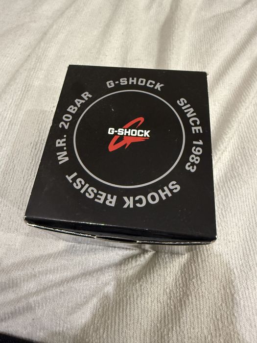 Часовник G-shock