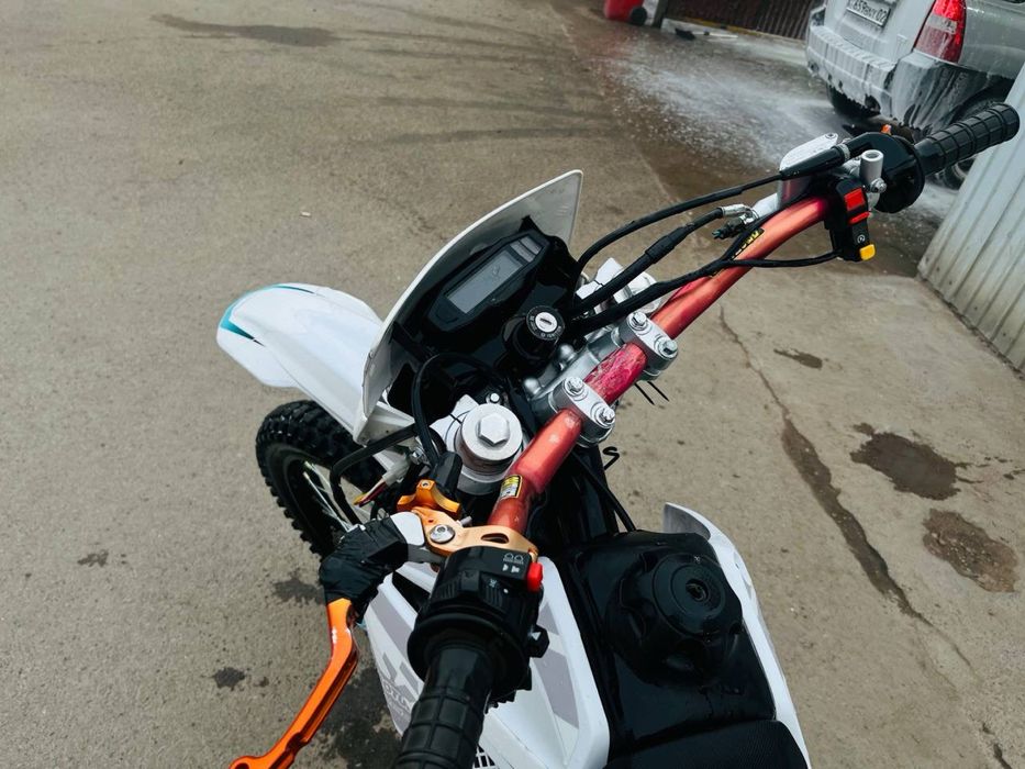 Продается эндуро 06