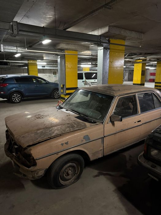 Мерседес w123 ретро