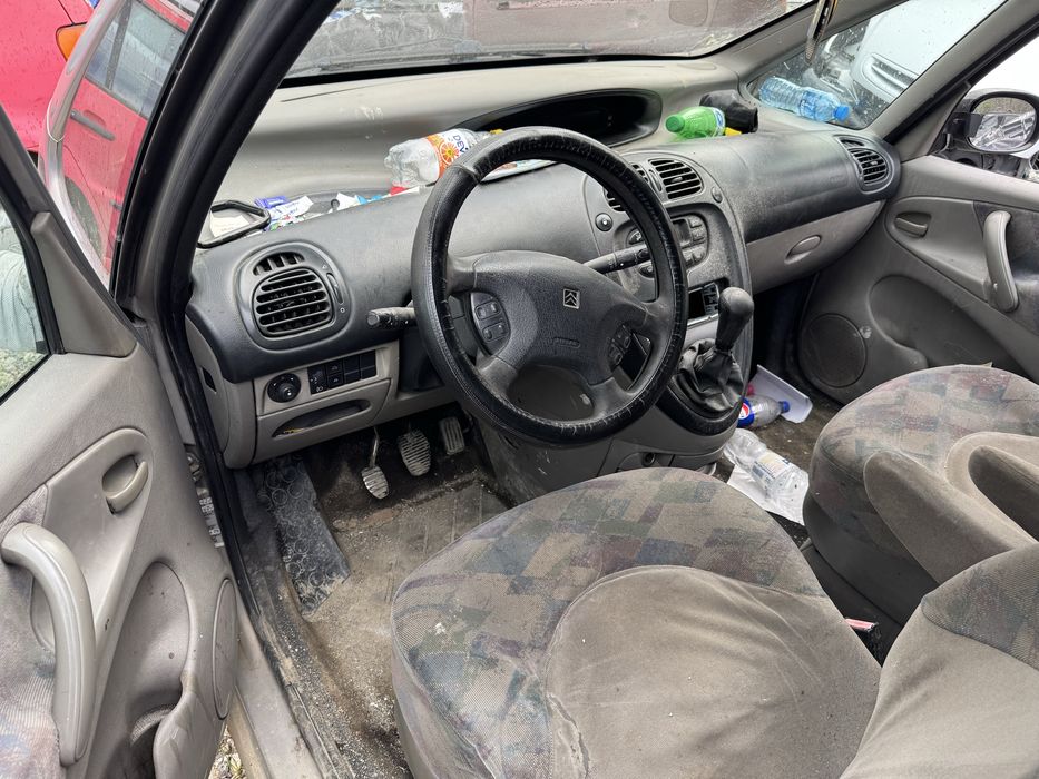 Citroen Xsara Picasso 2.0hdi 90hp 2002г На Части