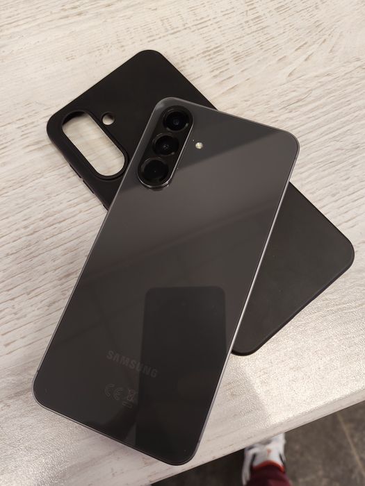 Самсунг А56 128 ГБ.