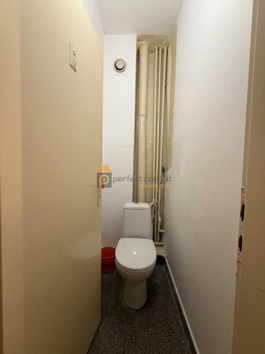 Продава се Тристаен апартамент в Пловдив, Изгрев - 82 кв.м за 976 €/кв.м - Снимка #5