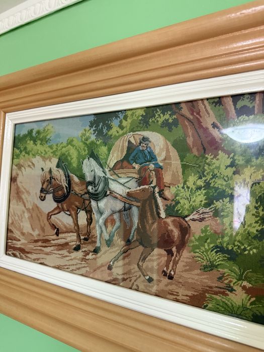 Goblen cusut manual: “ Călătorul și caii”
