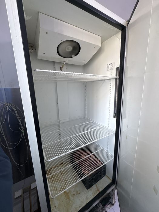 Морозильник большой