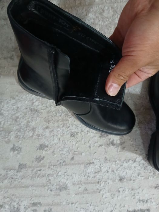 Продам сапошки 39 размер