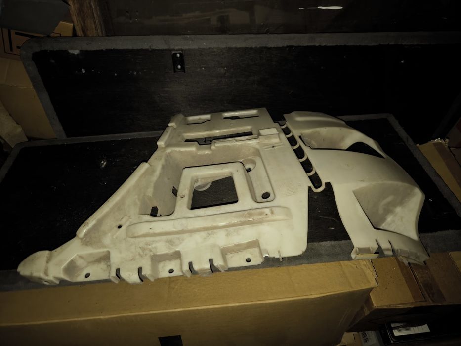 Държачи задна броня Е82 2007 - 2013