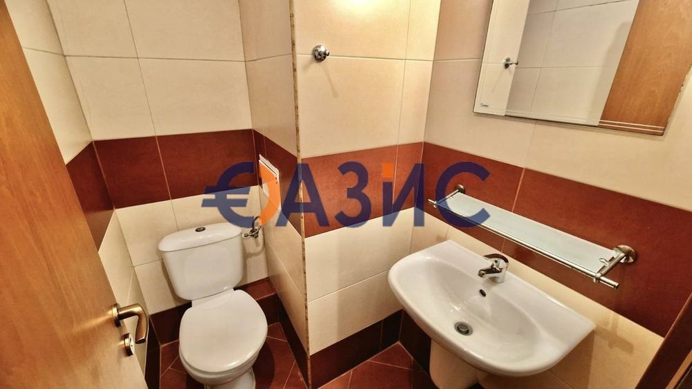 Продава се Тристаен апартамент в к.к. Слънчев бряг - 84 кв.м за 923 €/кв.м - Снимка #2