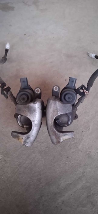 Задни спирачни апарати Audi а4 В8