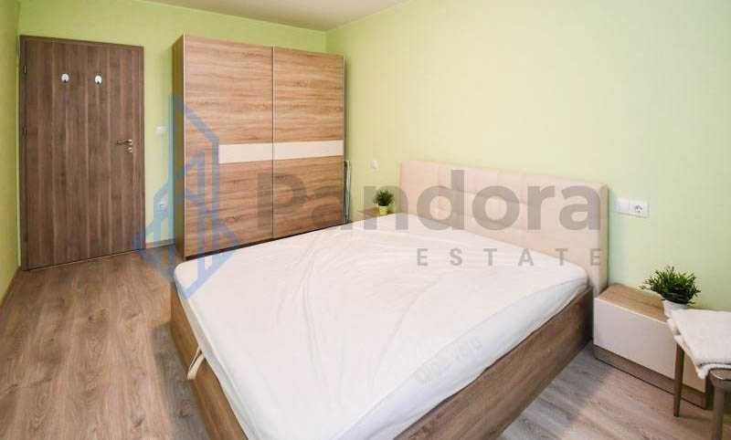 Двустаен апартамент под наем в кв. Младост 4