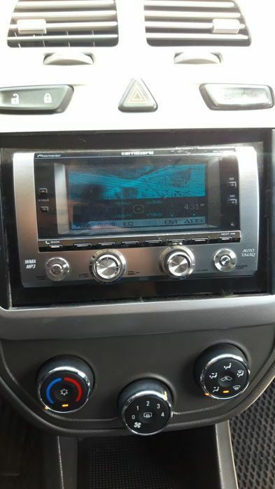 Пионеер Carrozzeria Сотилади