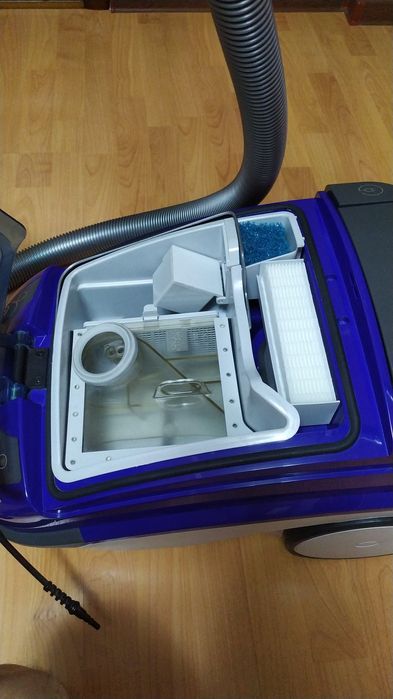 Пылесос Томас моющий