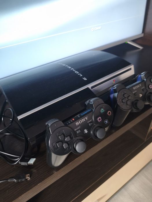 Vand PlayStation 3 PS3 modat cu CFW, citiți descrierea