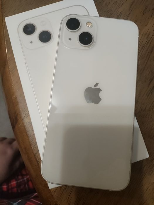 iPhone 13 в идеальном состоянии