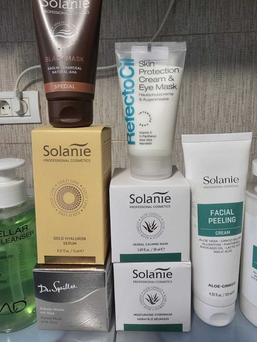 Vând produse cosmetice marca Solanie