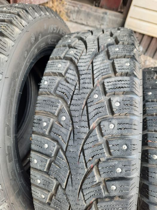 Шины в отличном состоянии R14