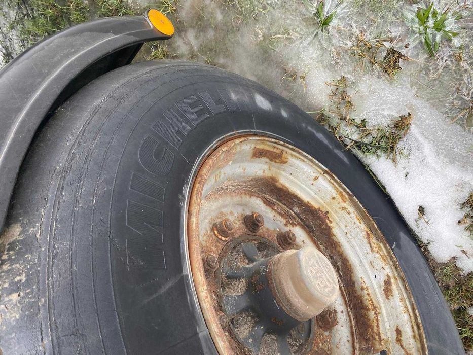 Продавам ремарке Kögel AN18 – здраво шаси