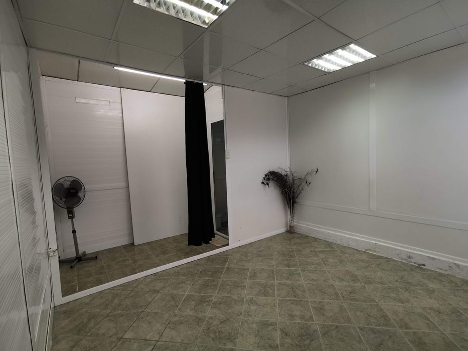 Дава се под наем Магазин в Обзор - 15 кв.м за 229.5 € - Снимка #3