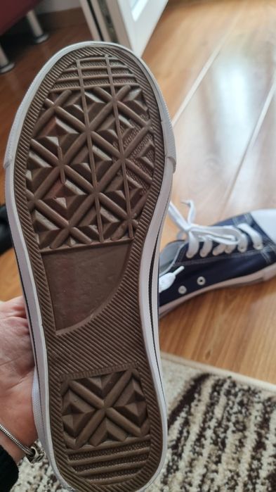 Tenişi Converse 41