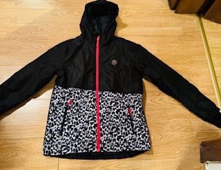 Есенни и зимни якета и ски екипировка