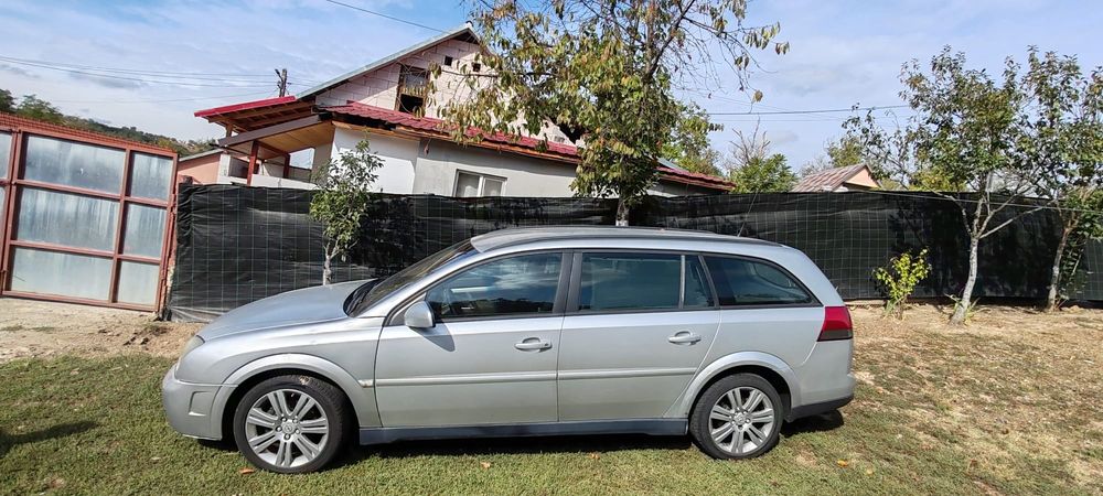 Vând Opel vectra C