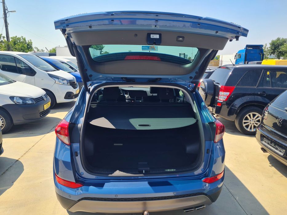 HYUNDAI  Tucson  2.0 CRDI 4X4 an 2016 147.000 km cash sau rate fixe