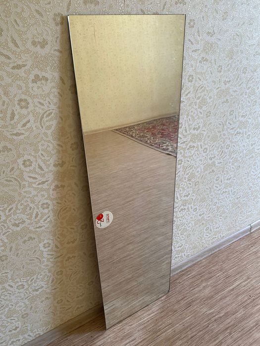 Зеркало  прямоугольное 130/ 40