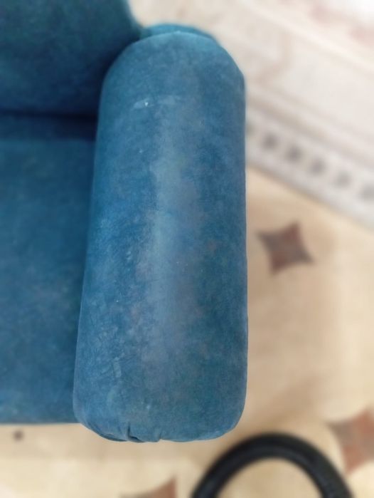 Химчистка диванов,авто кресел