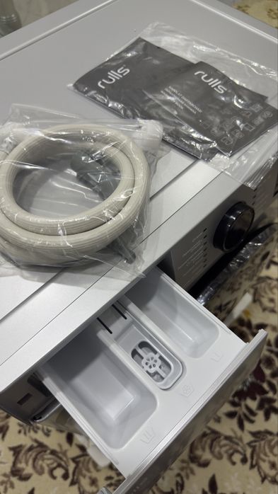 Сотилади кир ювиш мошинаси RULLS 8кг янги, ишлатилмаган холати аъло