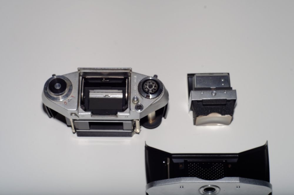 Exa 1a body bayonet mount