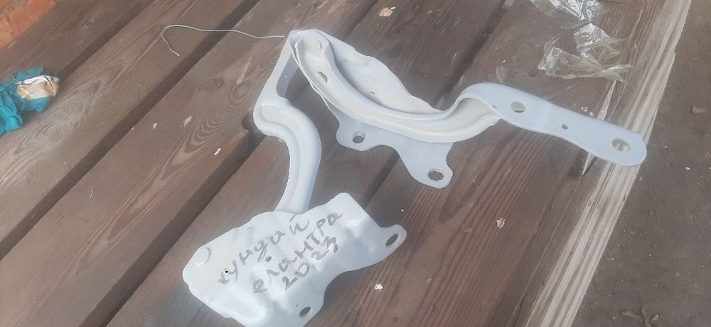 Продам петли капота