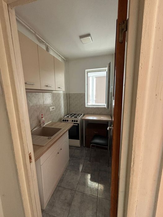 Vind apartament 2 camere