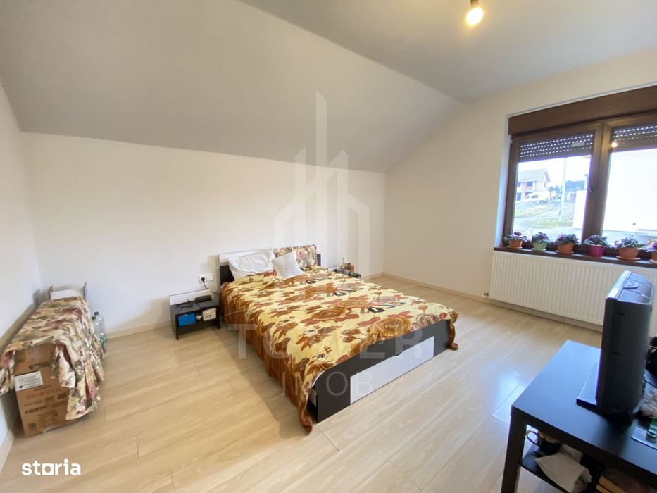 Casă individuală 5 camere cu 372 mp teren în Bavaria