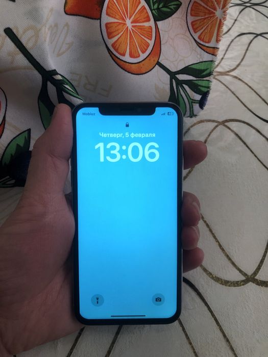 Iphone x  garantiya oq rangda