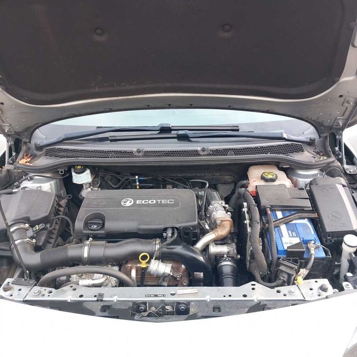 Опел Астра J 1,7 дизел 5-врати сива/Opel Astra J A17DTR 2012 на части