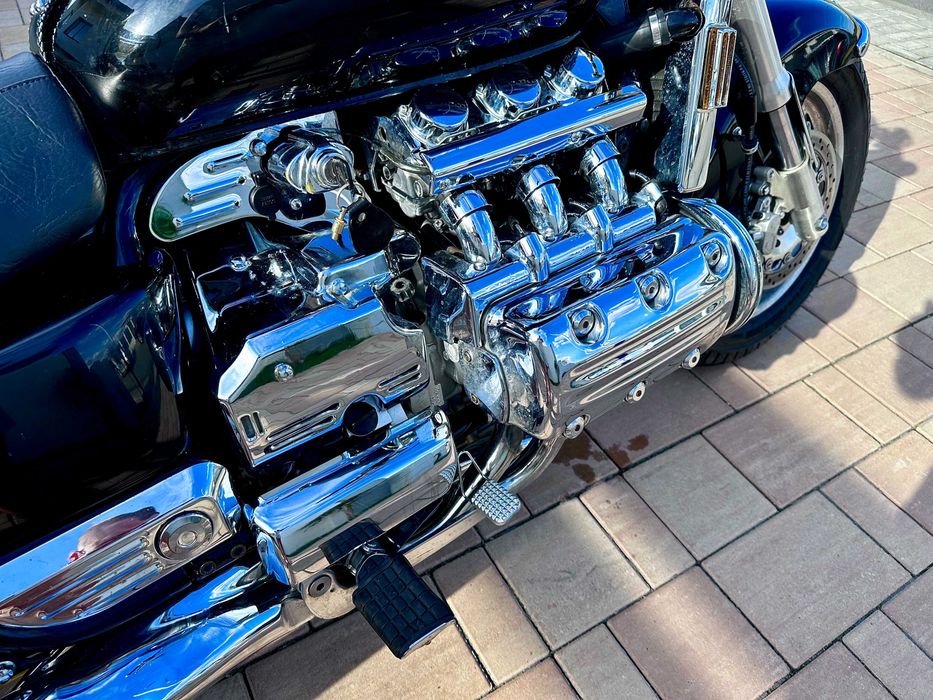 Honda Valkyrie GL1500 F6C  Goldwing - servisata complet