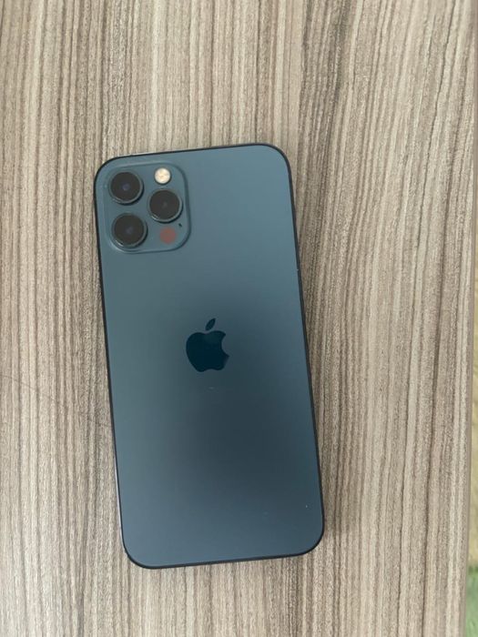 IPHONE.           12 pro