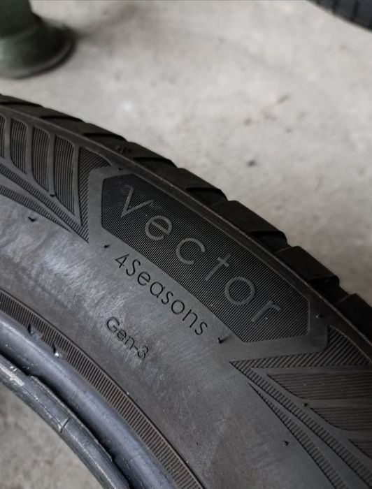 2 anvelope Allseasons 225 55 r18 Goodyear