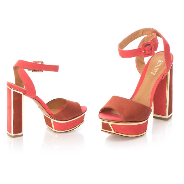 100% Steve Madden; 100% Schutz