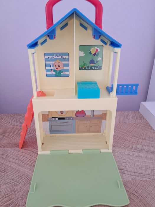 Cocomelon играчки