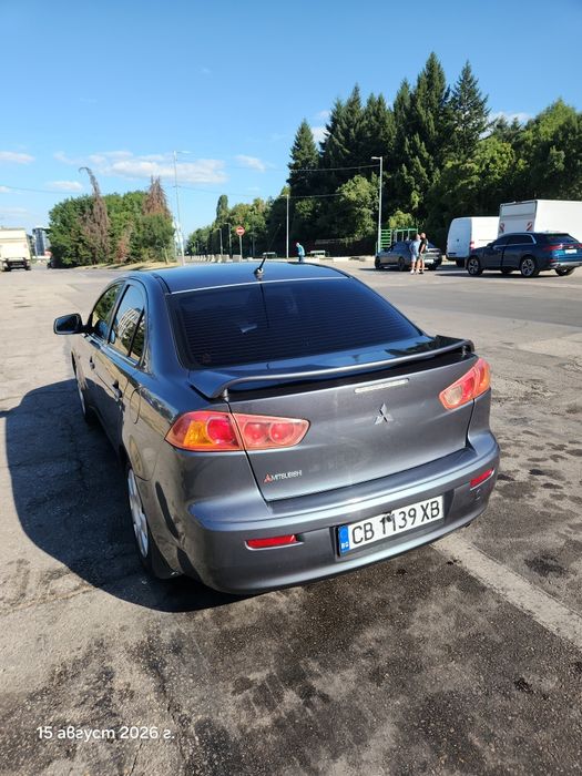Продавам Mitsubishi Lancer 1.5 с газ