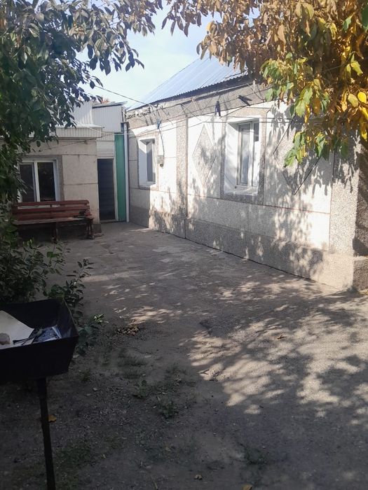 Продается дом в центре города