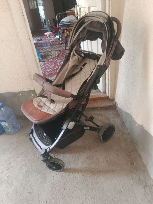 Kolyaska 400 min kelishamiz