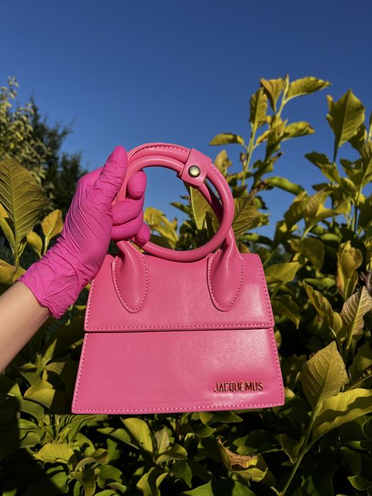 Geanta Jacquemus roz