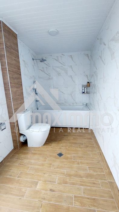 Къща в Варна, област-м-т Ален Мак площ 270 цена 560000