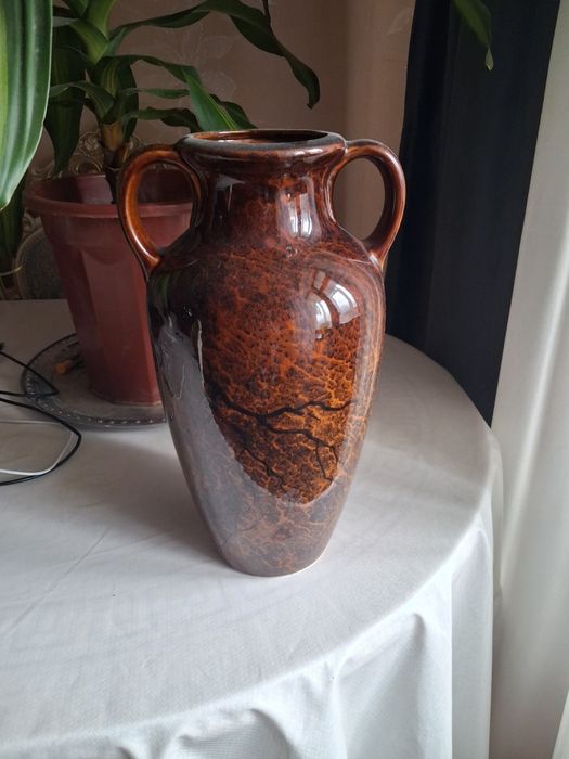 Продам вазу для цветов