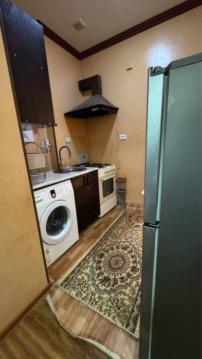 3 хонали квартира ижарага берилади Техналогичиский инситут томонда