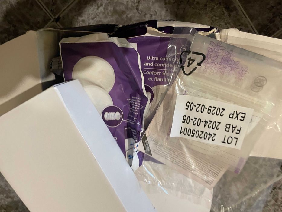 Чисто нова помпа за кърма Philips Avent SCF396 Premium