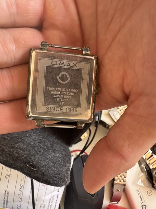 Omax (модель BTL027) часы