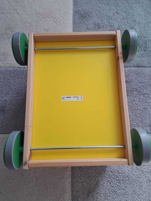 Vand cutie IKEA depozitare jucarii cu role