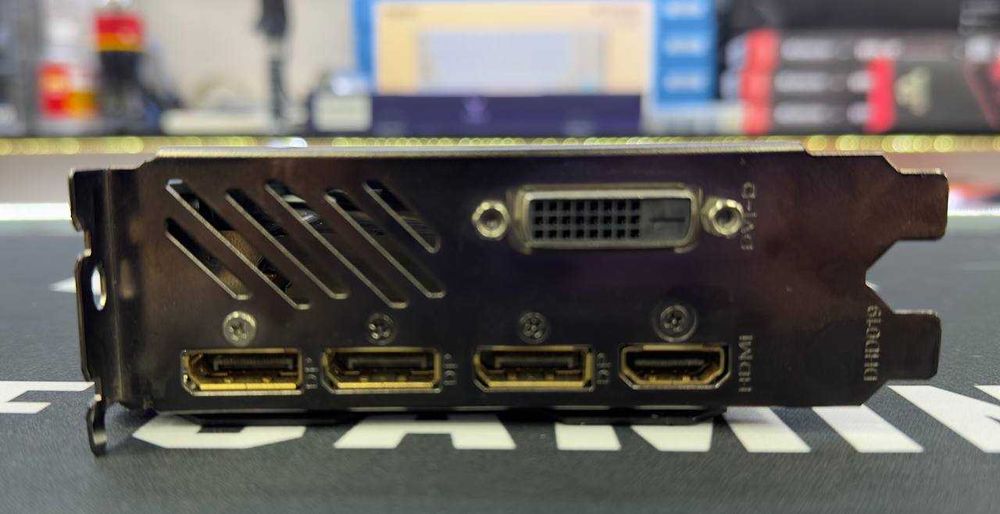 Продается б/у видеокарта GIGABYTE GTX1060 GAMING 3GB